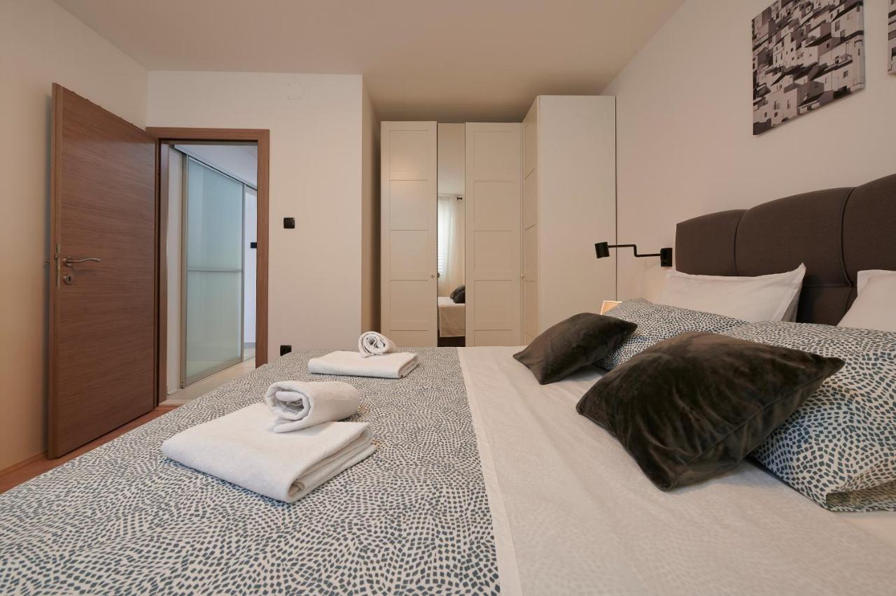 Apartman Miro - Center Of Трогир Экстерьер фото